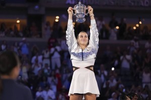 知耻而后勇,首秀失利走出阴影,樊振东德甲2连胜炸场,没有团队的顶流,到底打谁的脸? 知耻而后勇,首秀失利走出阴影,樊振东德甲2连胜炸场,没有团队的顶流,到底打谁的脸?