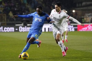 意甲保级生死时速！恩波利主场背水一战，维罗纳客场突围抢分