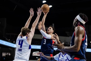 重伤后状态低迷!前快船二队射手内特-达林或将投身法甲联赛? 重伤后状态低迷!前快船二队射手内特-达林或将投身法甲联赛?