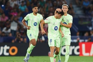 西甲神剧情:从0-2到3-2,乌龙球绝杀,11亿豪门登顶积分榜 西甲神剧情:从0-2到3-2,乌龙球绝杀,11亿豪门登顶积分榜