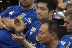 樊振东德甲首秀两连败,落寞背影让人心疼! 樊振东德甲首秀两连败,落寞背影让人心疼!