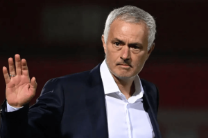 本菲卡vs纽卡斯尔前，穆帅挖潜；穆帅希望一月份引进2名进攻球员