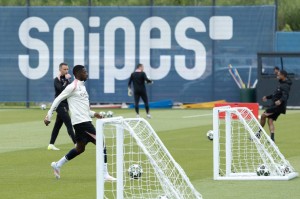 金球奖大洗牌!巴黎圣日耳曼历史性夺冠,登贝莱成头号热门,力压17岁亚马尔? 金球奖大洗牌!巴黎圣日耳曼历史性夺冠,登贝莱成头号热门,力压17岁亚马尔?