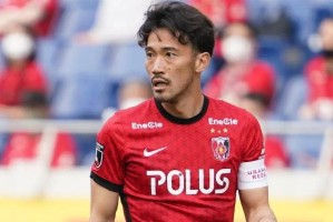 世俱杯决战时刻：国米对阵浦和，激烈碰撞！