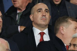 记者:曼联去年谈判方式转变,正在&且必须结束“曼联税”时代 记者:曼联去年谈判方式转变,正在&且必须结束“曼联税”时代