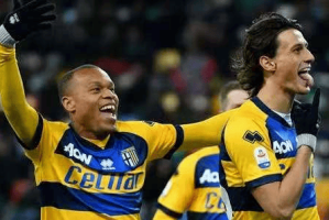 意甲焦点战：帕尔马 VS 拉齐奥，谁能笑傲赛场？