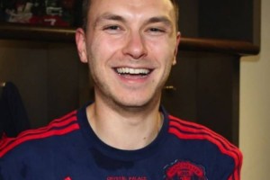 TA：在曼联任职了十二年的老员工将在近期离开，寻求新的挑战