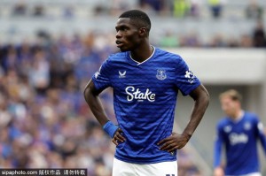 科内:罗马信任我,我乐意继续为俱乐部效力 科内:罗马信任我,我乐意继续为俱乐部效力