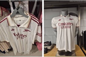 阿森纳新赛季第三球衣谍照：白色主色调+红+金，门将服为绿色