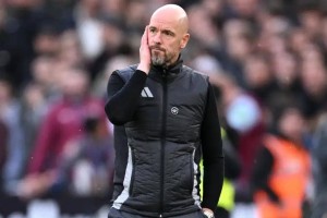 换帅如换刀！9人药厂擒法鹰拿新赛季德甲首胜滕哈赫下课真不冤