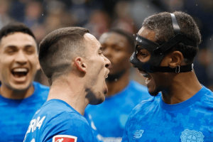 3连胜！德甲昔日冠军轰入3球，被拜仁远远甩开，陷入争四大混战