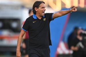 力阻巴萨三冠王!意甲冠军不要了!国际米兰本轮意甲轮换9名首发 力阻巴萨三冠王!意甲冠军不要了!国际米兰本轮意甲轮换9名首发