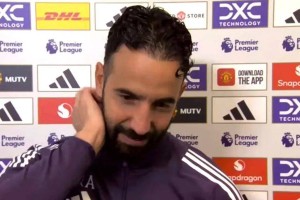 阿莫林坚信曼联问题不在343阵型，欲学弗爵一战改命！若下课将拿补偿休息