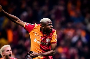 利物浦遭2连败，斯洛特如何争取冠军？