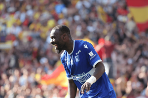 4-0大胜而归,法甲第11完胜法甲第8,29岁日本球星无敌双响炮 4-0大胜而归,法甲第11完胜法甲第8,29岁日本球星无敌双响炮