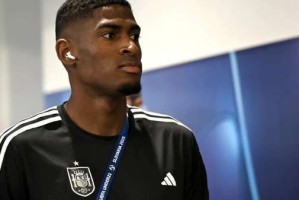 阿森纳接近签下西甲新星 21岁中卫或成枪手防线关键拼图