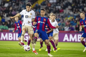 西甲临时调整巴萨主场引争议，小球场安排被指漠视客队球迷权益