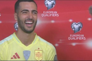 梅里诺:上赛季在阿森纳客串中锋,这让我在进攻端更自然了 梅里诺:上赛季在阿森纳客串中锋,这让我在进攻端更自然了