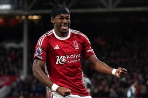 5500万镑转会风暴！曼联800万分成能否成救急金？