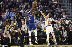 巴特勒32+8库里27+7 勇士击败尼克斯2连胜