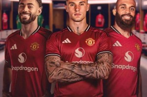 曼联8500万签谢什科,已到曼市亮相计划曝光!阿莫林下一步补强中场 曼联8500万签谢什科,已到曼市亮相计划曝光!阿莫林下一步补强中场