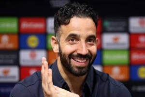 欧联杯决战在即:曼联主帅阿莫林淡然视之,强调重心仍在英超与欧冠 欧联杯决战在即:曼联主帅阿莫林淡然视之,强调重心仍在英超与欧冠