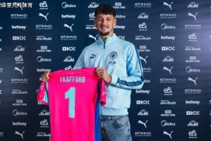 来了！曼城0-2完败后加速购买门将，“世一门”将驰援瓜迪奥拉