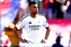 随着巴黎5-0赢国米，欧冠夺冠！金球奖头号热门诞生：49场造