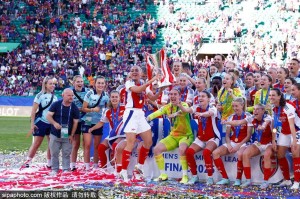 强势!阿森纳女足连克8冠王和3冠王 时隔18年再夺欧冠 强势!阿森纳女足连克8冠王和3冠王 时隔18年再夺欧冠