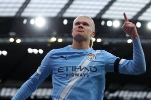 49场50球!哈兰德距欧冠纪录仅90球,10年内能超梅西和C罗吗? 49场50球!哈兰德距欧冠纪录仅90球,10年内能超梅西和C罗吗?