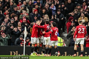 不容易！曼联多人缺战阿莫林无奈变阵 残血红魔胜纽卡