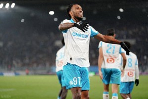 4-0,36岁奥巴梅杨1球2助,格林伍德1球,法甲第3横扫欧冠4冠王 4-0,36岁奥巴梅杨1球2助,格林伍德1球,法甲第3横扫欧冠4冠王