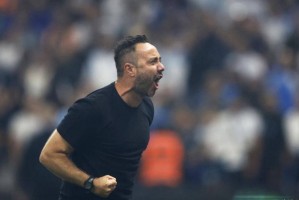 36岁奥巴梅扬大爆发!马赛4-0血洗阿贾克斯 36岁奥巴梅扬大爆发!马赛4-0血洗阿贾克斯