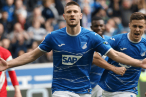 周六 012 德甲:勒沃库森迎战霍芬海姆,胜利天平倾向何方? 周六 012 德甲:勒沃库森迎战霍芬海姆,胜利天平倾向何方?