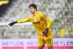 罗马诺：曼联与比甲门将拉门斯进入深入谈判，转会费接近2000万欧