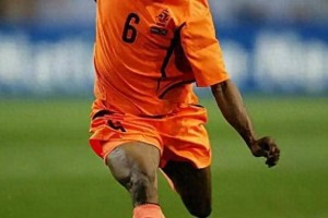 近35年来世界足坛10大后腰，防守型组织型全能型辉映，第一难抉择