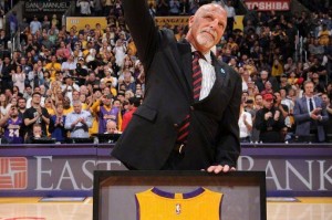 前湖人训练师:奥尼尔逼我看他擦屁股纸 还朝我扔来 前湖人训练师:奥尼尔逼我看他擦屁股纸 还朝我扔来