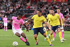 意甲保级生死战！维罗纳7人伤停靠边路续命，乌迪内斯中场瘫痪难破局？