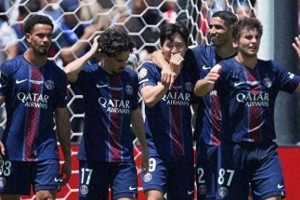 中场铁三角助力巴黎4-0大胜，欧洲冠军轻取西甲硬骨头