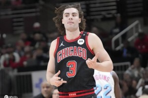 公牛4年8000万报价吉迪 双方在金额上分歧巨大