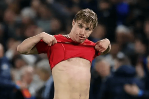 米兰体育热议霍伊伦转会肥皂剧：米兰出局，那不勒斯领跑！