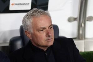 曼城送走2大门神，埃德森900万欧元加盟土超，穆里尼奥史诗级挑战