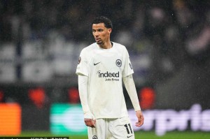 车军枪3抢1！过亿欧拦不住英超扫货 切尔西已进入射程