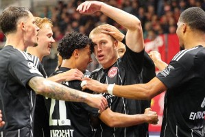 逆转!一场5-1让利物浦征服客场,终结4连败,伊萨克再次哑火 逆转!一场5-1让利物浦征服客场,终结4连败,伊萨克再次哑火