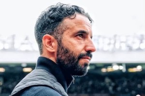 夏窗花了2.5亿仅赢1场，拉爵问责曼联，阿莫林：主要是强度有问题