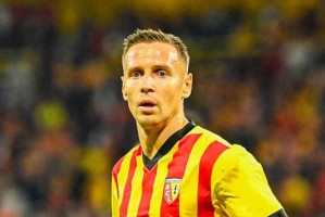 法甲焦点战:朗斯展现反弹势头 欧塞尔状态下滑明显 法甲焦点战:朗斯展现反弹势头 欧塞尔状态下滑明显