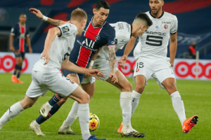 法甲赛事前瞻:雷恩与朗斯关键对决 赛前全方位解析及比分预测 法甲赛事前瞻:雷恩与朗斯关键对决 赛前全方位解析及比分预测