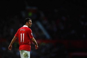 球员冠军数谁最多？C罗36冠仅第5，有人43冠还不是第一，梅西领跑