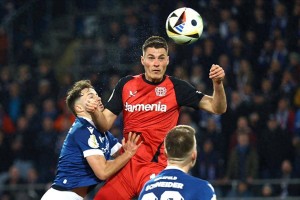 凯恩最佳轮换球员已在德甲!踢球者:若阿隆索留任 希克希望离队 凯恩最佳轮换球员已在德甲!踢球者:若阿隆索留任 希克希望离队