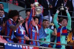 记者：水晶宫有信心被允许参加欧战，但需向欧足联证明符合规定